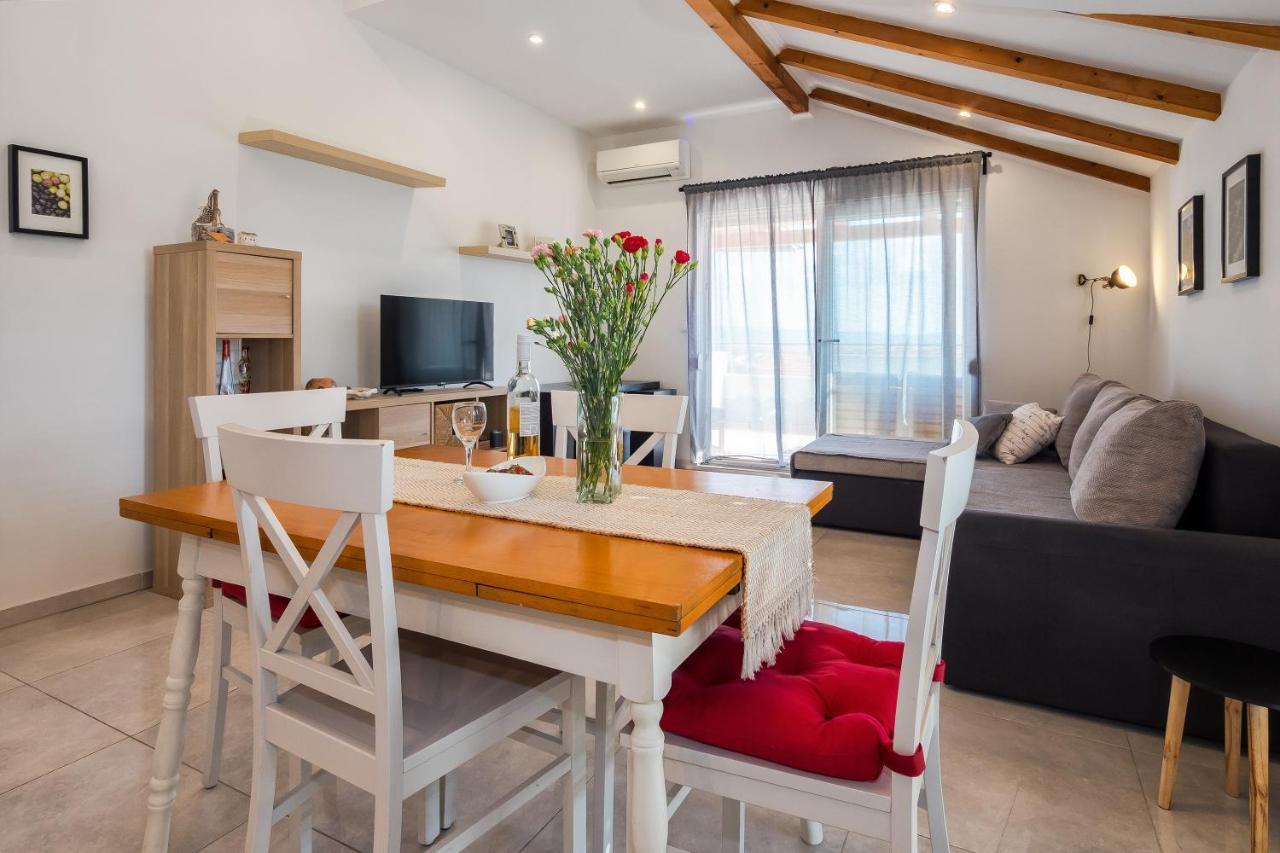 Sunny Apartments Stobreč Dış mekan fotoğraf